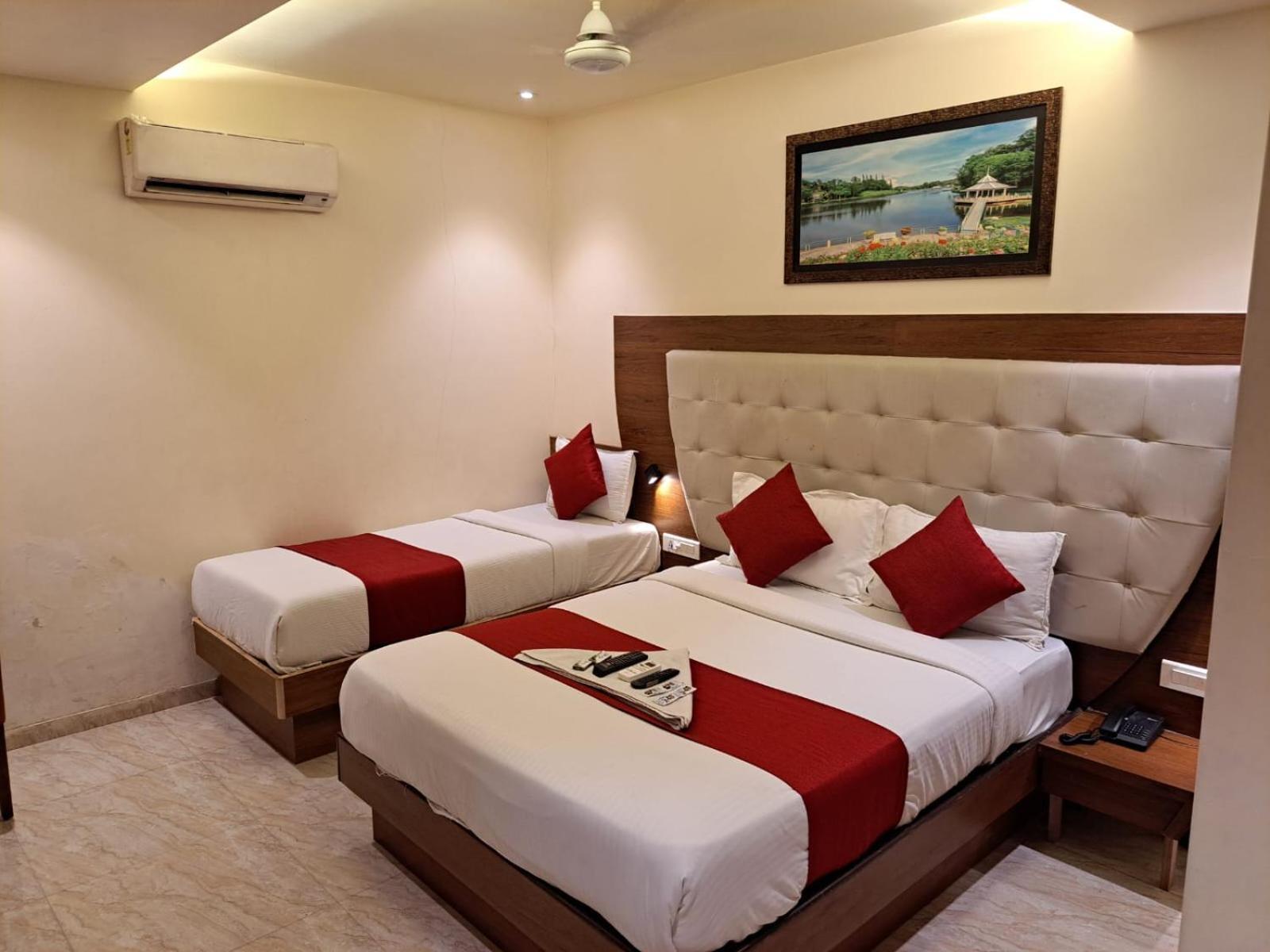 Gateway Star Hotel Mumbai Ngoại thất bức ảnh